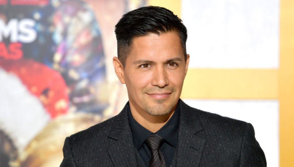 Jay Hernandez